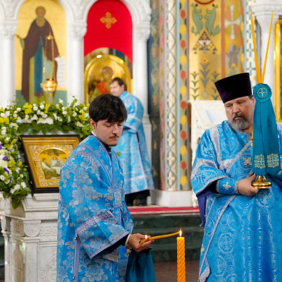 Митрополит Георгий возглавил всенощное бдение в канавинском храме в честь Владимирской иконы Божией Матери