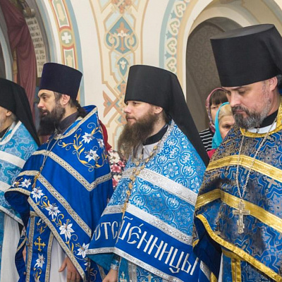 Епископ Городецкий и Ветлужский Августин cовершил Божественную литургию в Cвято-Введенском храме деревни Белбаж