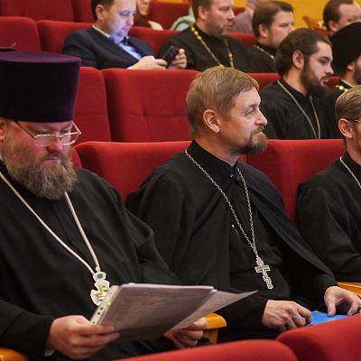 Митрополит Георгий провел совещание с настоятелями храмов Сормовского и Нагорного благочиний Нижегородской епархии