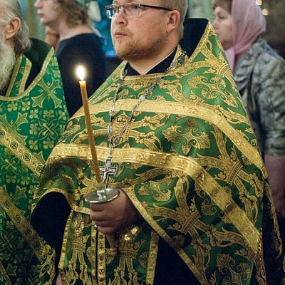 Накануне праздника перенесения мощей святого князя Александра Невского епископ Городецкий и Ветлужский Августин совершил Всенощное бдение в Городецком Феодоровском мужском монастыре