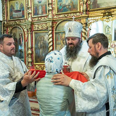 Епископ Городецкий и Ветлужский Парамон совершил Божественную литургию в храме великомученицы Екатерины г. Ветлуга