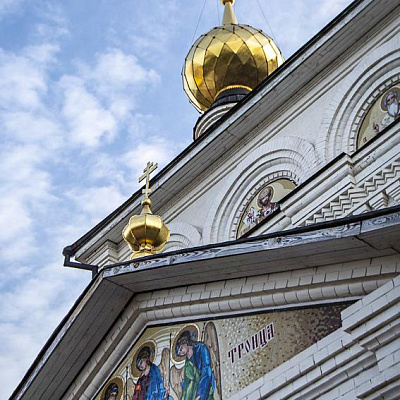 Епископ Городецкий и Ветлужский Августин в день памяти святых благоверных Петра и Февронии в Городецком Феодоровском мужском монастыре