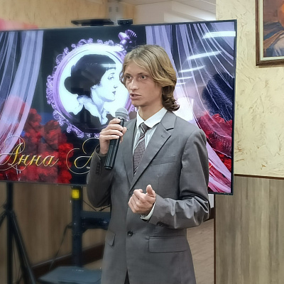 В культурно-просветительском центре «Свято-Никольский» Автозаводского благочиния состоялся вечер духовной поэзии