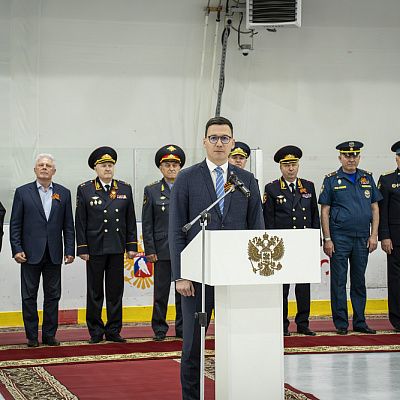 Епископ Городецкий и Ветлужский Парамон посетил торжественное открытие турнира МВД России по хоккею с шайбой на территории спортивной базы «Море спорта» Городецкого муниципального округа