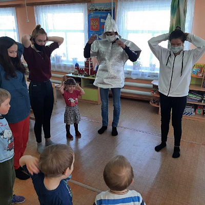 Проект Городецкой епархии «Уроки мужества “Живи как Невский”» в Шарангском благочинии