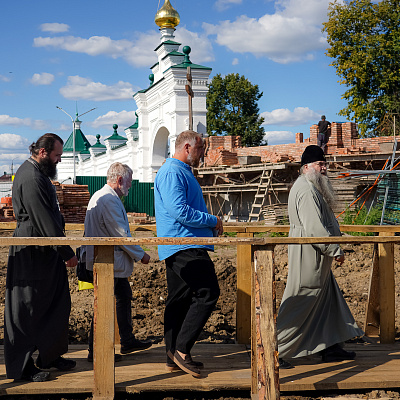Глава Нижегородской митрополии провел совещание по вопросам развития и благоустройства Дивеевского монастыря