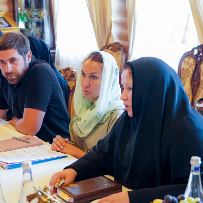 Глава Нижегородской митрополии провел совещание по вопросам развития и благоустройства Дивеевского монастыря