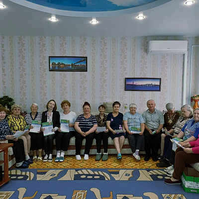 Помощник благочинного Ковернинского округа провела встречу с пенсионерами отделения дневного пребывания Комплексного центра