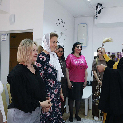Клирик Автозаводского благочиния совершил чин освящения здания детского сада №45