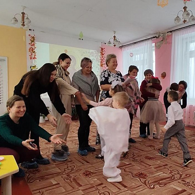 «Мама - свет в душе превечный»