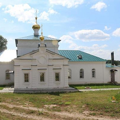 Архиерейское подворье Собора Святой Живоначальной Троицы