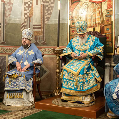 В Престольный праздник иконы Божией Матери «Феодоровская» епископ Городецкий и Ветлужский Августин совершил Божественную литургию в Городецком Феодоровском мужском монастыре