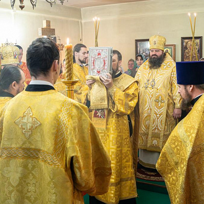Епископ Городецкий и Ветлужский Парамон совершил Божественную литургию в храме святителя Николая Чудотворца в п. ст. Тарасиха