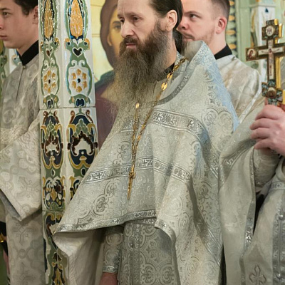 5 ноября, в Димитриевскую родительскую субботу, епископ Городецкий и Ветлужский Августин совершил Божественную литургию в кафедральном соборе иконы Божией Матери Феодоровская города Городца