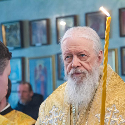 В Неделю воспоминания Адамова изгнания епископ Городецкий и Ветлужский Августин совершил Божественную литургию в Городецком кафедральном соборе