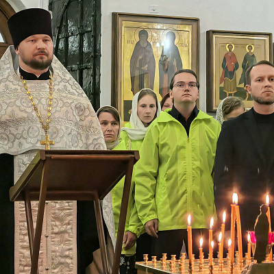 В День памяти и скорби волонтеры Нижегородской епархии провели в кремле мероприятия, приуроченные к 85-й годовщине начала Великой Отечественной войны