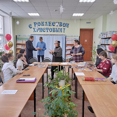 23 декабря 2022 года в детской библиотеке прошел муниципальный этап Первых Варнавинских детско-юношеских краеведческих чтений