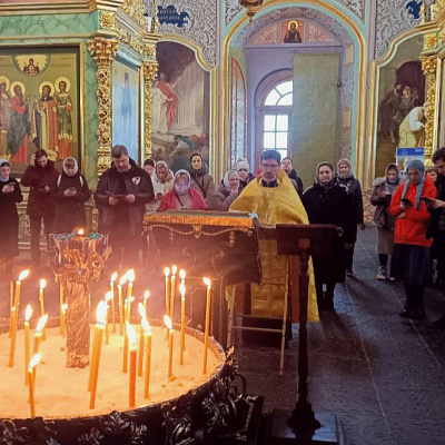 Прихожане храмов Сормовского благочиния совершили паломничество во Флорищеву пустынь