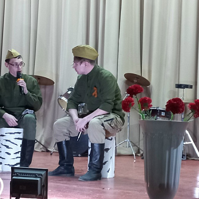 Клирик Ветлужско-Уренского благочиния посетил концерт "Майские встречи" в Лесоагротехническом техникуме г. Ветлуги