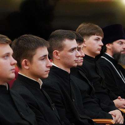 Глава Нижегородской митрополии встретился с первокурсниками Нижегородской духовной семинарии