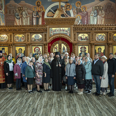 Епископ Городецкий и Ветлужский Парамон встретился с женами участников СВО