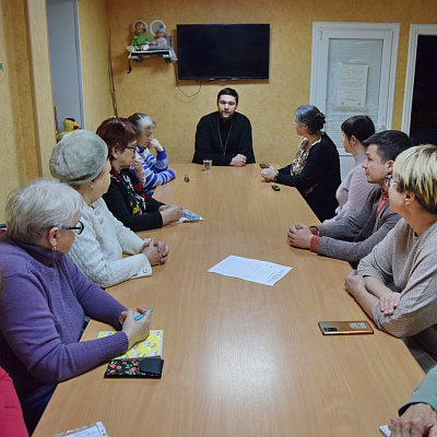В центре «Покров» Воскресенского благочиния Нижегородской епархии состоялось очередное заседание православного клуба «Духовный очаг»
