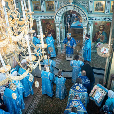 В престольный праздник Городецкого Феодоровского мужского монастыря епископ Городецкий и Ветлужский Парамон совершил Божественную литургию