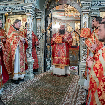 В день Усекновения главы Иоанна Предтечи епископ Городецкий и Ветлужский Парамон совершил Божественную литургию в Городецком Феодоровском мужском монастыре