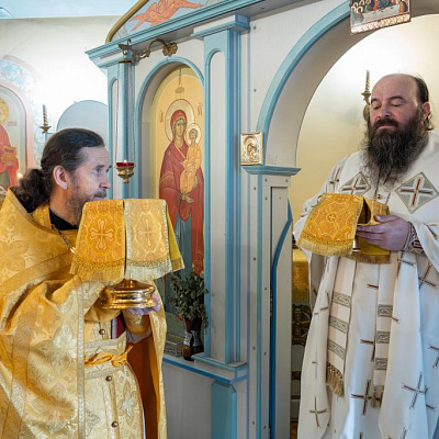 В Неделю 18-ю по Пятидесятнице епископ Городецкий и Ветлужский Парамон совершил Божественную литургию в молитвенной комнате Городецкого санатория