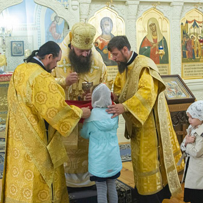 16 сентября 2023 года епископ Городецкий и Ветлужский Парамон совершил Божественную литургию в Архиерейском подворье Собора Святой Живоначальной Троицы с. Белбаж
