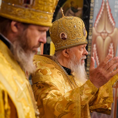 27.11.2021 - Сонм архиереев Нижегородской митрополии совершил Божественную литургию в Городецком Феодоровском монастыре