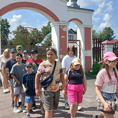 Благочинный Ветлужско-Уренского округа встретился с воспитанниками летнего лагеря
