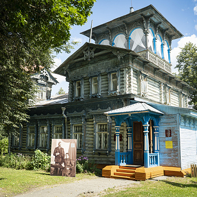 Епископ Городецкий и Ветлужский Парамон посетил Воскресенский краеведческий музей