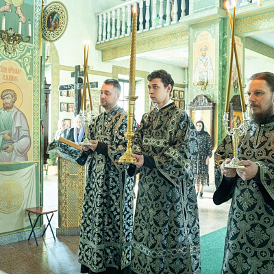 В среду первой седмицы Великого поста епископ Городецкий и Ветлужский Парамон совершил Литургию Преждеосвященных Даров в Городецком Феодоровском мужском монастыре