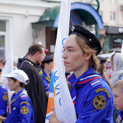 В День семьи, любви и верности в Нижнем Новгороде состоялось шествие многодетных семей