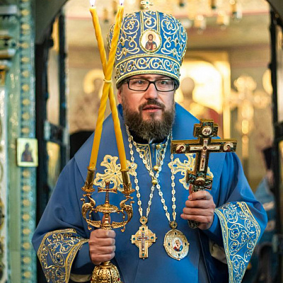 В Престольный праздник иконы Божией Матери «Феодоровская» епископ Городецкий и Ветлужский Августин совершил Божественную литургию в Городецком Феодоровском мужском монастыре