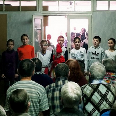 Концерт «Под покровом Божьей Матери» для престарелых и инвалидов в Семенове