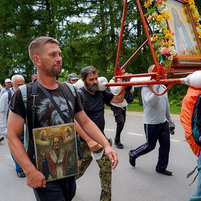 В Дивеево прибыли участники традиционных крестных ходов