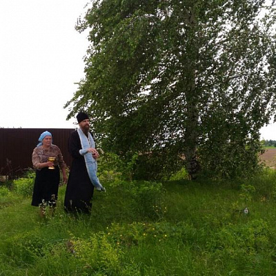 Молебен на установку Поклонного креста в поселке Серково Городецкого благочиния