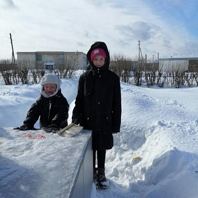 ПО СЛЕДАМ ТИМУРОВЦЕВ!