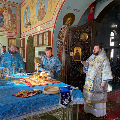 В храмах Нижегородской епархии, освященных в честь Владимирской иконы Божией Матери, отметили престольный праздник