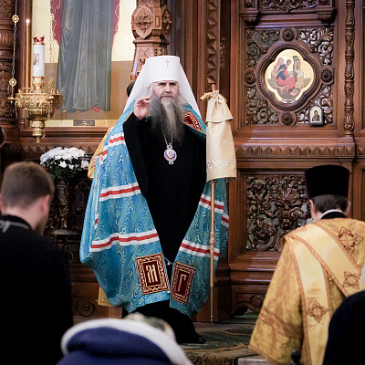 Глава Нижегородской митрополии совершил Божественную литургию в Александро-Невском кафедральном соборе Нижнего Новгорода