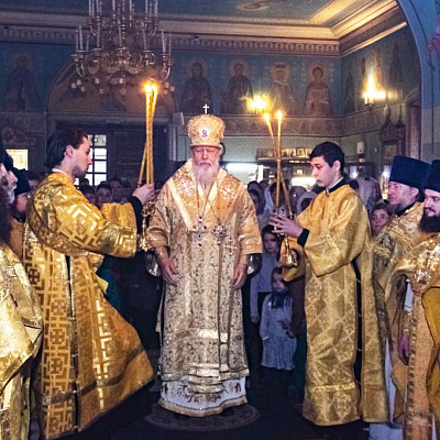 10 ноября, в день памяти великомученицы Параскевы Пятницы, в храме Быдреевского Кресто-Воздвиженского женского монастыря епископ Городецкий и Ветлужский Августин совершил Божественную литургию