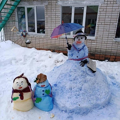 СНЕГОВИКИ-ПЕДАГОГИ