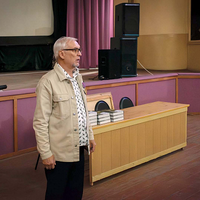 На родине архимандрита Тихона (Затёкина) состоялся показ фильма по его книге «Я понял, что это меня уже никогда не отпустит»