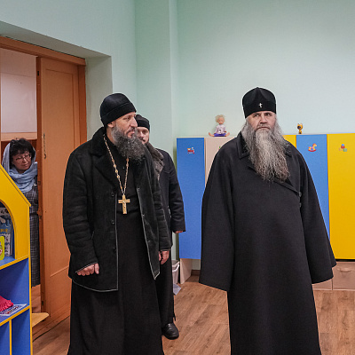 Митрополит Георгий посетил православный семейный центр «Ковчег» в Молитовском благочинии