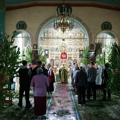 В храме Покрова Божией Матери города Шахунья состоялся молебен для учащихся, готовящихся к экзаменам