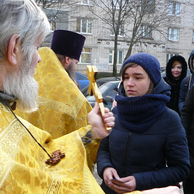 Никольский Крестный ход прошел по Городцу в честь Престольного праздника
