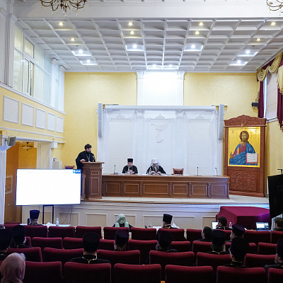 Митрополит Георгий провел совещание с настоятелями храмов Московского и Воскресенского благочиний Нижегородской епархии