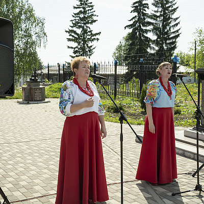В день престольного праздника епископ Городецкий и Ветлужский Парамон совершил Божественную литургию в храме святителя Николая Чудотворца р.п. Красные Баки